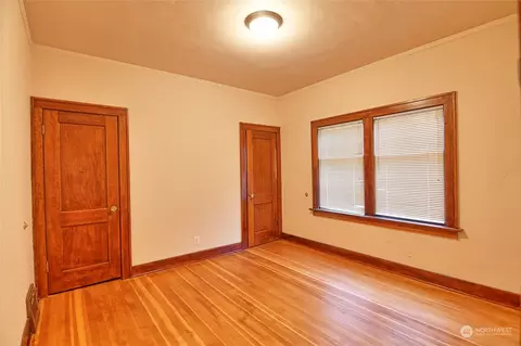 2410 Everett Ave, Everett, WA 98201 photo 8