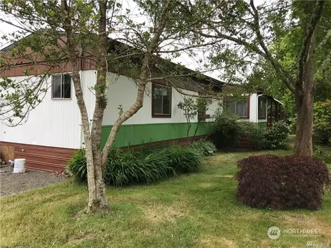 27208 V St, Ocean Park, WA 98640