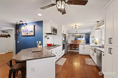 2646 E 40th St, Spokane, WA 99223 photo 11