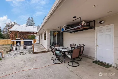 2646 E 40th St, Spokane, WA 99223 photo 27