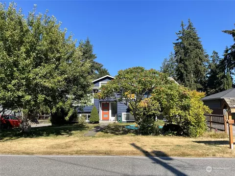 22617 W 96th Ave W, Edmonds, WA 98020
