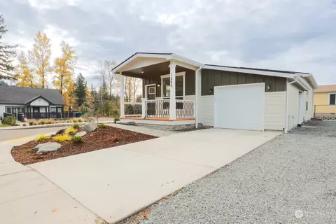 1260 Orangewood St #17, Enumclaw, WA 98022