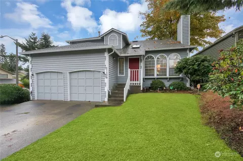 27520 25th Dr S, Federal Way, WA 98003