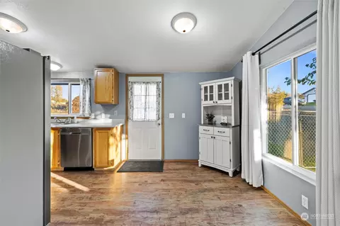 550 Edison St, Connell, WA 99326 photo 9