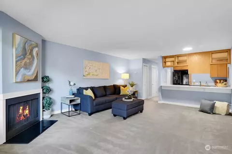 7307 Sand Point Way NE #B501, Seattle, WA 98115