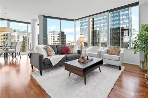 500 106th Ave NE #2605, Bellevue, WA 98004