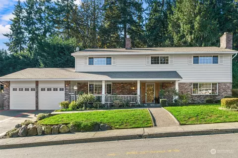 1023 174th Ave NE, Bellevue, WA 98008