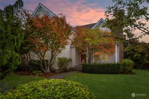 7520 31st Ave NW, Seattle, WA 98117