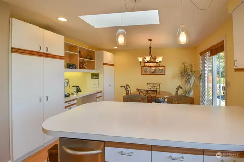 7421 Juniper Dr, Everett, WA 98203 photo 14