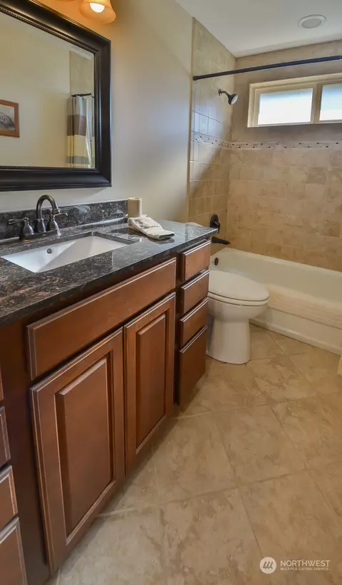 7421 Juniper Dr, Everett, WA 98203 photo 20