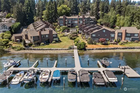 3110 W Lake Sammamish Pkwy SE #26, Bellevue, WA 98008