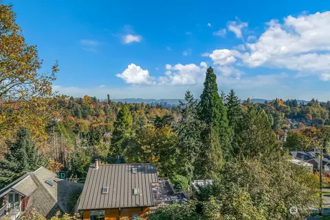 606 25th Ave E, Seattle, WA 98112 photo 27