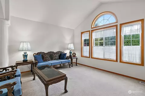 2708 216th St E, Spanaway, WA 98387 photo 3