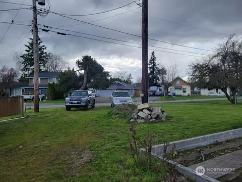506 Corrin Ave SE, Orting, WA 98360 photo 5