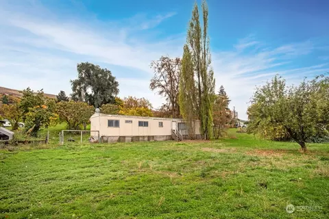 44 Cornwall, Dixie, WA 99329