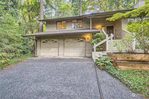 2711 120th Ave NE, Bellevue, WA 98005