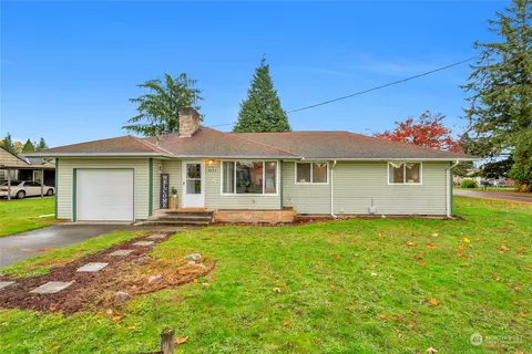 9205 50th Ave NE, Marysville, WA 98270