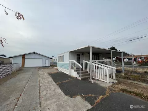 406 6th Ave SE, Ephrata, WA 98823