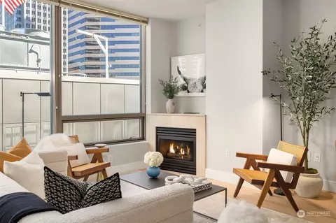 1000 1st Ave #2103, Seattle, WA 98104