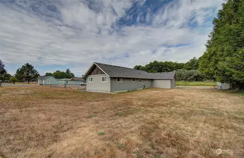 2301 41st Pl, Long Beach, WA 98631