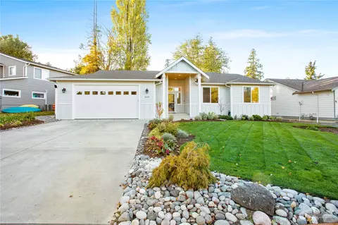 8139 Kayak Way, Blaine, WA 98230