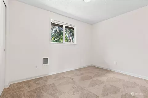 1610 E Wright Ave, Tacoma, WA 98404 photo 12