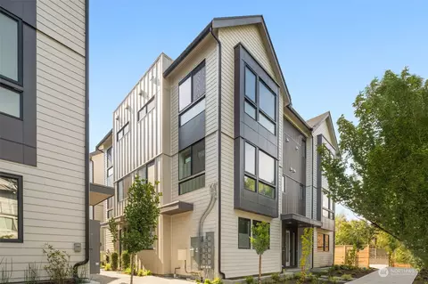 8041 C Mary Ave NW, Seattle, WA 98117