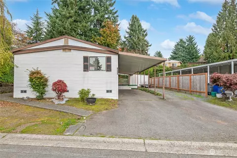 18914 128th Ave NE, Bothell, WA 98011