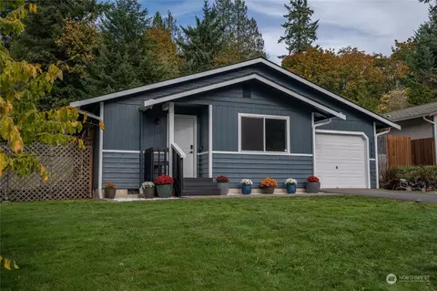 6116 NE Center St, Suquamish, WA 98392