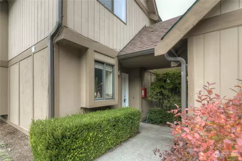 220 Israel Rd SW #H1, Tumwater, WA 98501