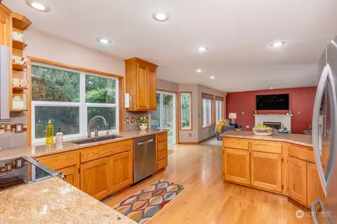 2415 Viewcrest Ave, Everett, WA 98203 photo 20