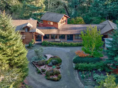 38208 Stackpole Rd, Oysterville, WA 98641