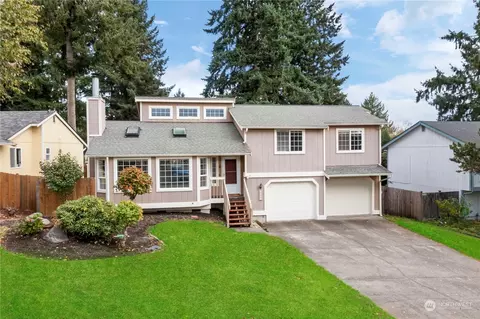 9512 Summerfield Loop SE, Olympia, WA 98513