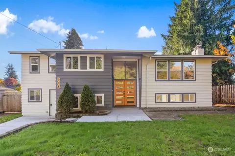 5004 241st St SW, Mountlake Terrace, WA 98043