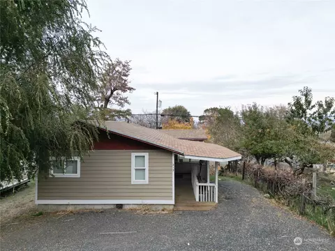 213 Dill Ave, Grand Coulee, WA 99133
