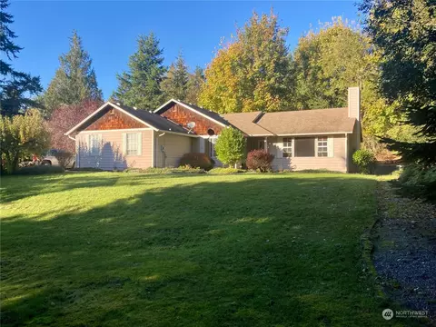 370 Shepards Ln, Camano Island, WA 98282