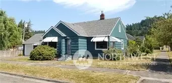 682 SW Mcfadden Ave, Chehalis, WA 98532