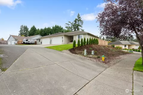 12211 14th St NE, Lake Stevens, WA 98258