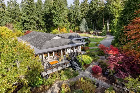 2004 56th Ave NW, Gig Harbor, WA 98335