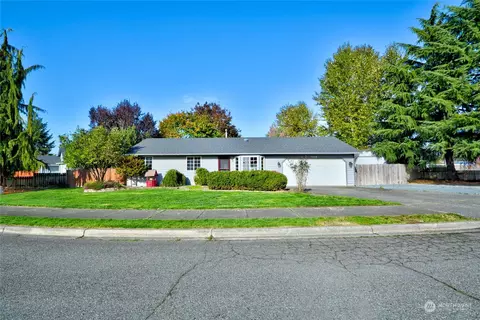 7112 66th Ave NE, Marysville, WA 98270