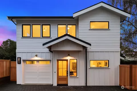 3011 NW 66th St, Seattle, WA 98117