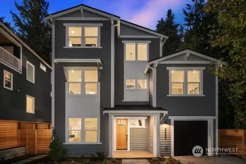 3222 NE 96th St, Seattle, WA 98115