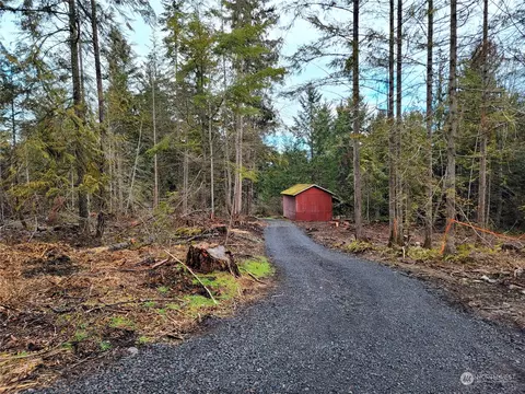 745 Olson Rd, Sequim, WA 98382