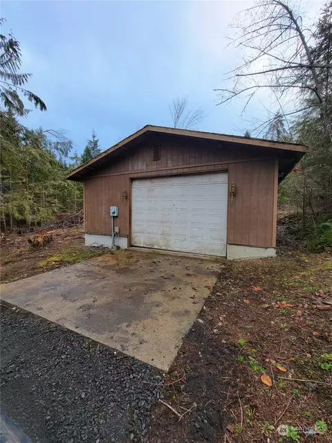 745 Olson Rd, Sequim, WA 98382 photo 4