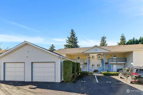 20617 28th Ave W #E-1, Lynnwood, WA 98036