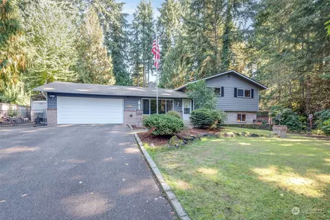 14517 105th Avenue Ct E, Puyallup, WA 98374