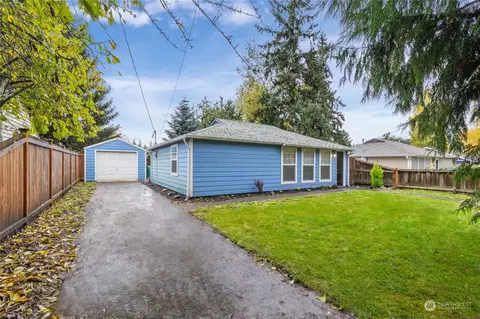 5502 109th Avenue Ct E, Puyallup, WA 98372