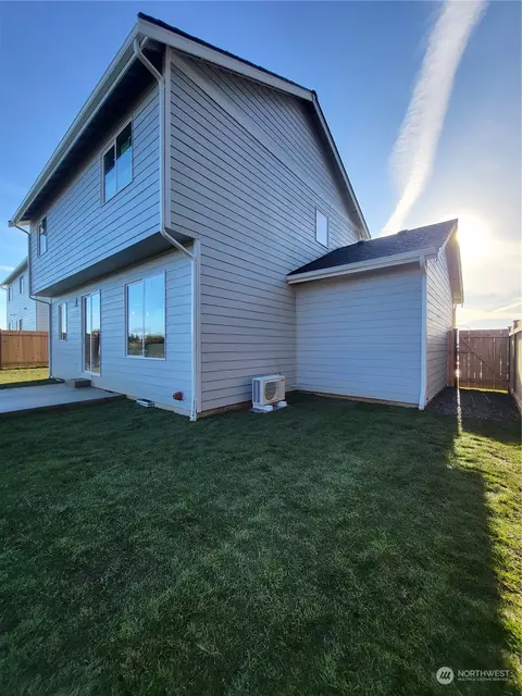 1026 Peach Rd, Winlock, WA 98596 photo 3