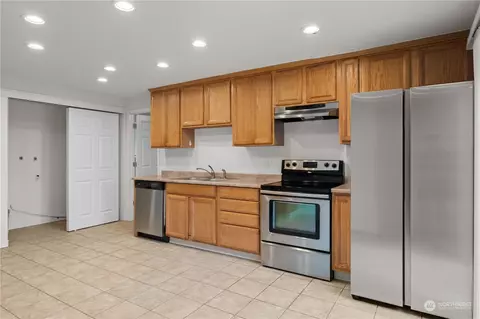 17201 10th Avenue Ct E, Spanaway, WA 98387 photo 14