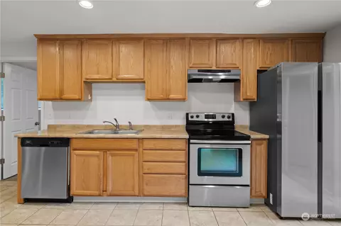 17201 10th Avenue Ct E, Spanaway, WA 98387 photo 15